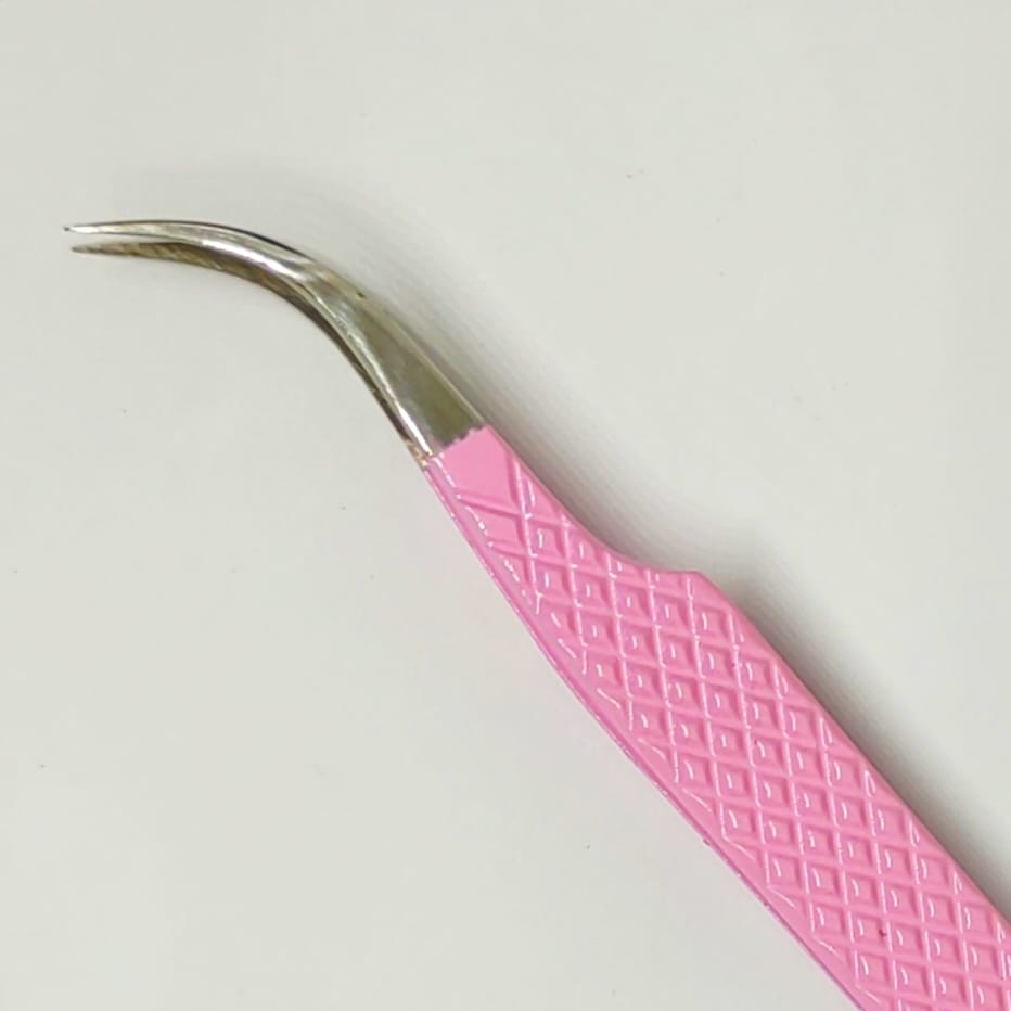 Curved tip diamond cut tweezers